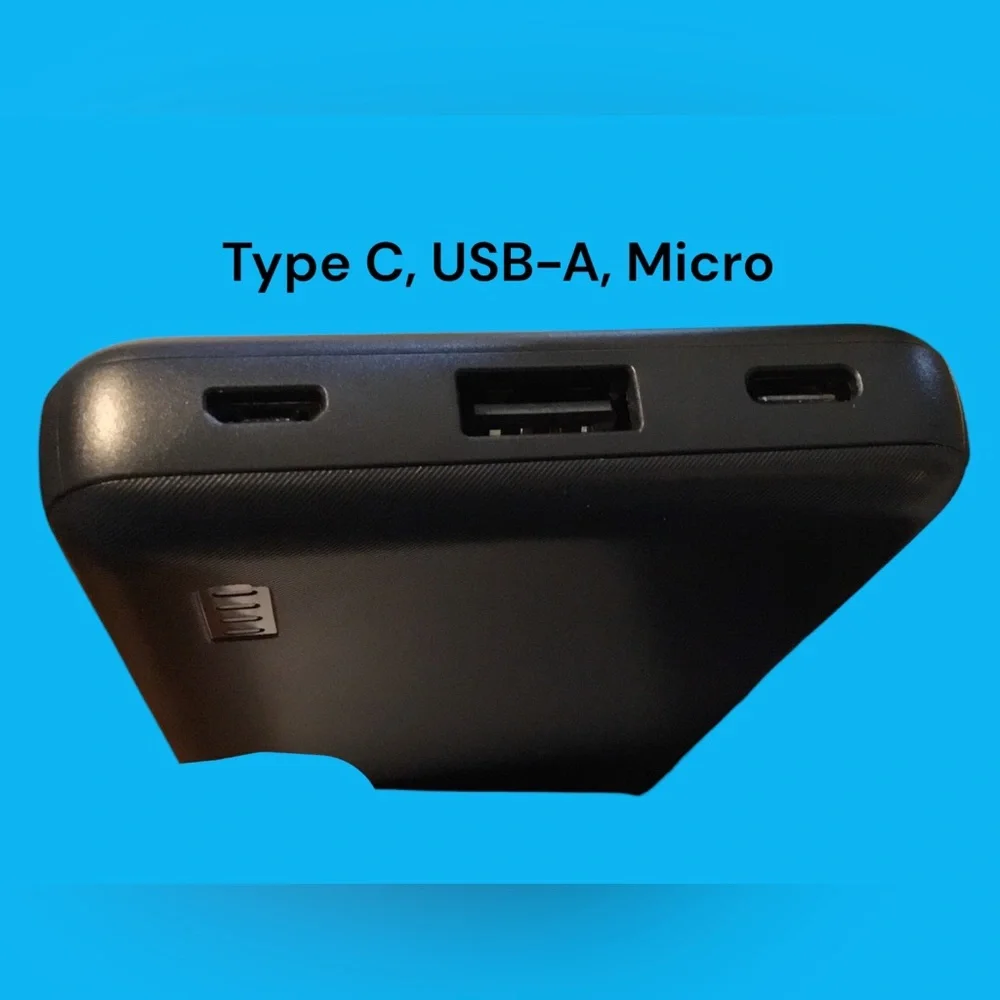 10000mAh Black Power Bank - Portable Charger. NEW IN BOX!